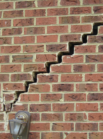 major cracking of a brick foundation wall in Seat Pleasant